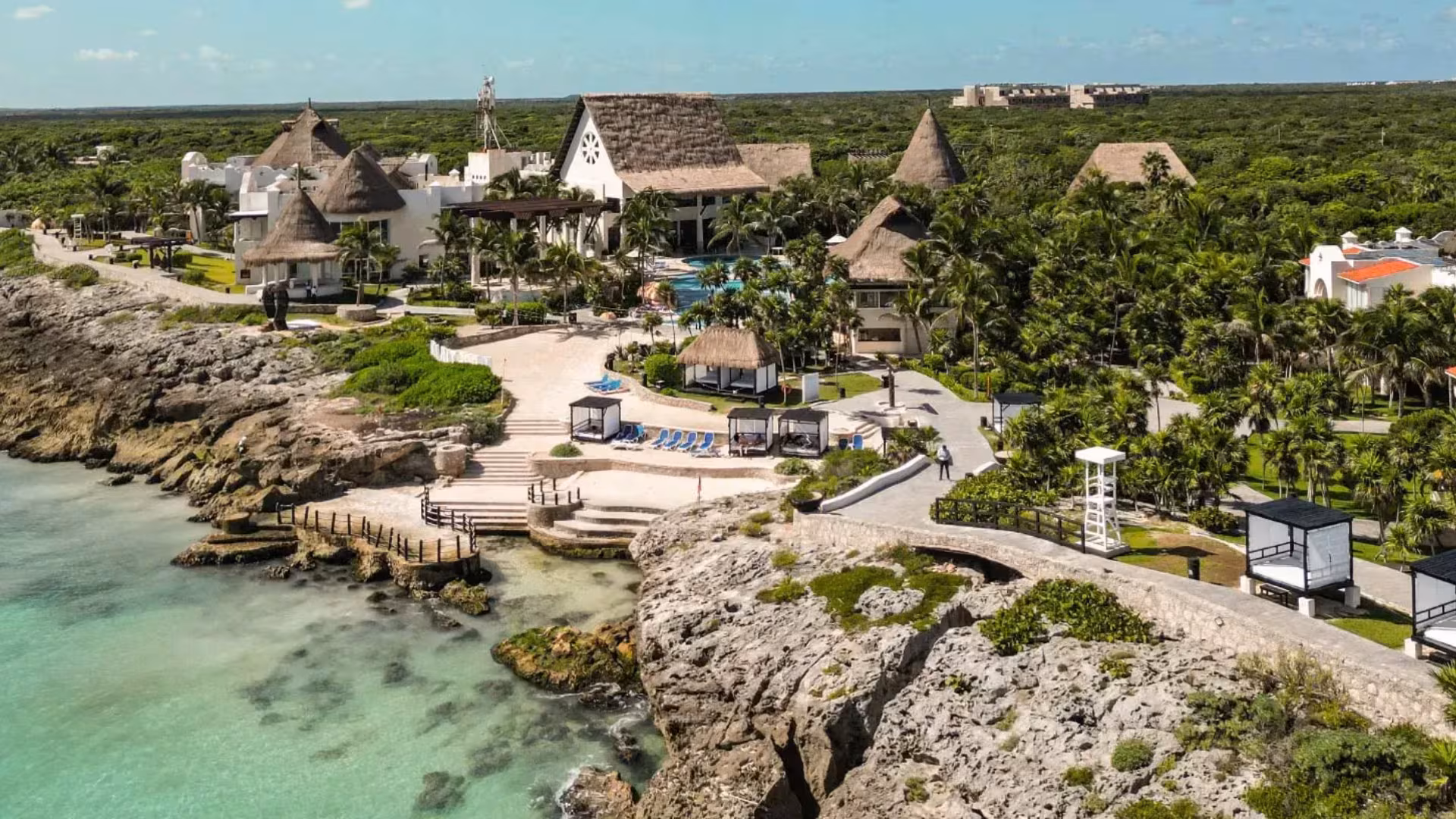 Kore Tulum Retreat and Spa Resort adults-only all-inclusive boutique hotel with intimate pools, spa wellness, and tropical gardens near Tulum, Mexico.